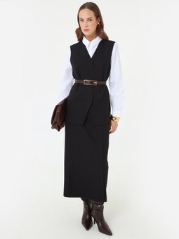 Yakasız Kulp Detaylı Siyah Yelek