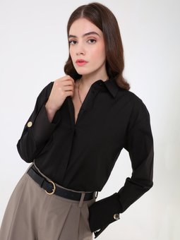 Geniş Manşetli Gizli Patlı Siyah Gömlek