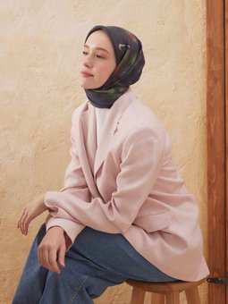 Dark Garden Desen Pamuk İpek Mor Eşarp