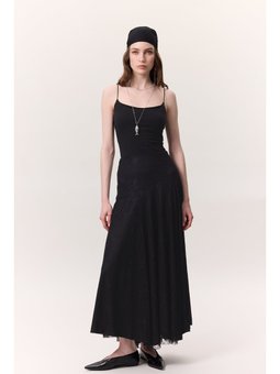 Dantelli Geniş Siyah Etek