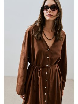 Dokulu Düğmeli Uzun Kahverengi Tunik