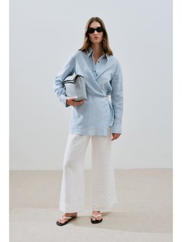 Keten Bağlama Detaylı Mavi Gömlek