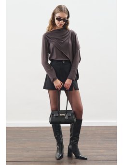 Şal Detaylı Dökümlü Antrasit Bluz