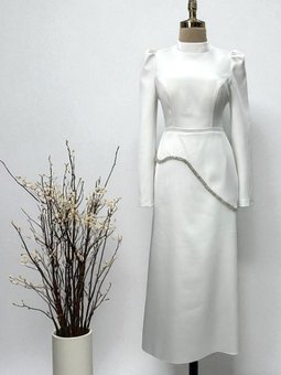 Kristal Taş Detaylı Saten Şık Ekru Abiye Elbise