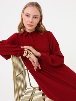 Beli Büzgülü Klasik Düğmeli Bordo Elbise