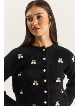 Yumuşak Dokulu Kiraz Nakışlı İnci Aksesarlı Triko Siyah Hırka