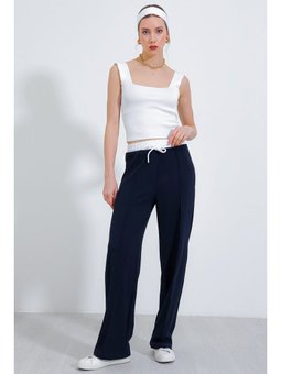 Bol Paça Çımalı Lacivert Pantolon