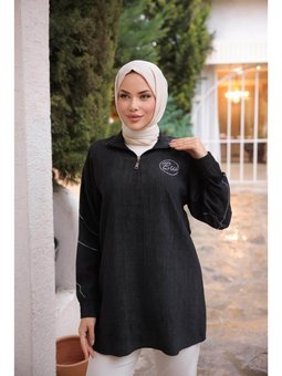 Yarım Fermuarlı Yaka Logo Baskılı Siyah Tunik
