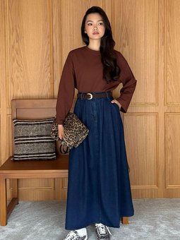 Tek Düğmeli Kot Mavi Etek