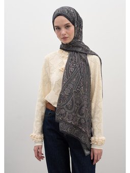 Petra Desen Mürdüm Şal