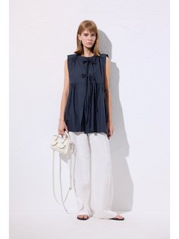 Bağcık Detaylı Lacivert Yelek