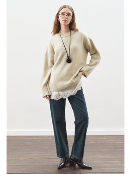 Dantel Şeritli Askılı Ekru Bluz