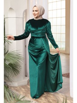 Kuyruk Detaylı Zümrüt Yeşili Kadife Abiye Elbise 57912zy