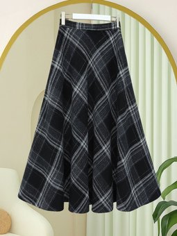 Ekose Desenli Yanı Fermuarlı Kaşe Çan Siyah Etek