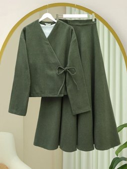 Önü Bağlamalı Etekli Kaşe Kimono Haki Takım