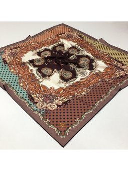 Barok Desen Gold Seri Twill Askısı İle Birlikte 90x90 Cm Taba Eşarp Kahverengi