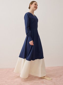 Kontrast Etek Detaylı Exclusive Elbise Lacivert Beyaz