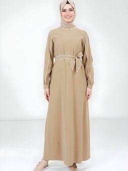 Bej Biye Detaylı Elbise