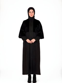 Siyah Kürklü Ferace