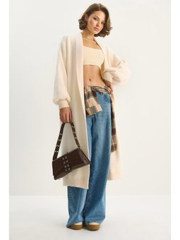 Şal Yaka Yumuşak Dokulu Sakallı Uzun Triko Yumoş Krem Hırka