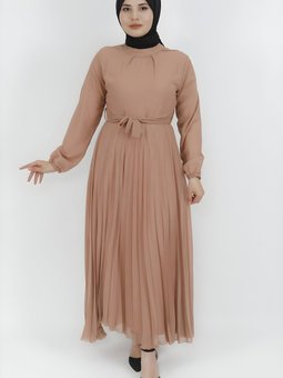 Bej Şifon Kumaş Pilise Detaylı Elbise