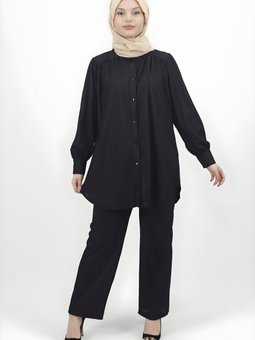 Siyah Petek Kumaş Pantolonlu Takım