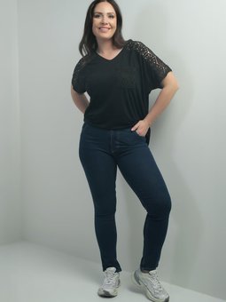 Yüksek Bel Boru Paça Büyük Beden Likralı Koyulacivert Kot Pantolon