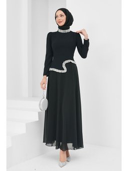 Siyah Asimetrik Detaylı Taşlı Abiye Elbise