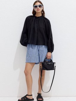 İnce Keten Yakası Büzgülü Siyah Gömlek