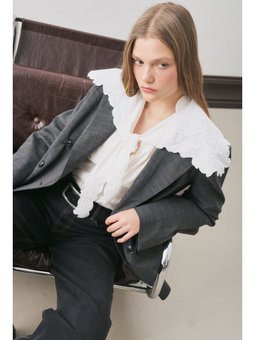 Nakışlı Geniş Yaka Ekru Gömlek