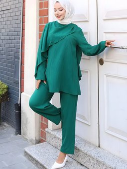 Yeşil İkili Pelerin Detaylı Takım