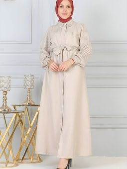 Bej Fermuarlı Taş Detaylı Ferace