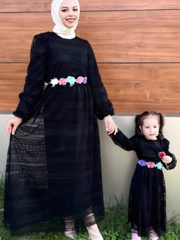 Siyah Anne Dantelli Elbise