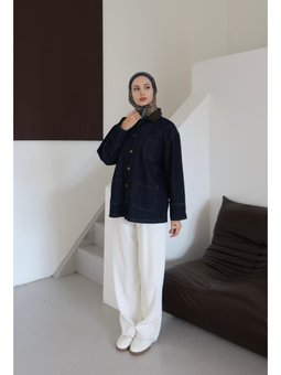 Yaka Detaylı Ceket