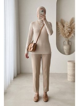 Dik Yaka Uzun Kol İçlik Bej Bluz