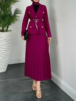 Eteği Piliseli Kemerli Düğmeli Ceketli Mor Takım