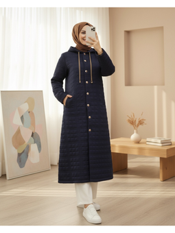 Kapüşonlu Önü Düğmeli Zincir Detaylı Kapitone Laci Kap