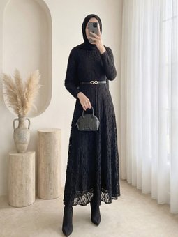 Kemerli Astarlı Güpür Dantel Siyah Elbise