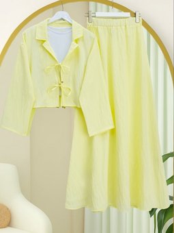 Kruvaze Yaka Çift Bağcıklı Etekli Açık Sarı Takım