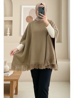 Vizon Eteği Püskül Detaylı Triko Panço