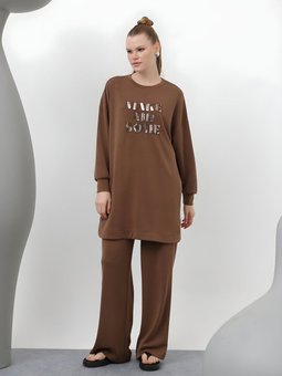 Kahverengi Modal Kumaş İkili Pul Yazı Detaylı Takım