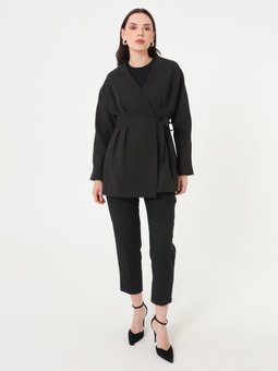 Kuşaklı Yandan Bağlamalı Siyah Ceket
