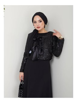 Pullu Ceket Ve Kiloş Etekli Siyah Takım