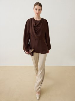 Krep Kumaşlı Degaje Yaka Bluz / Kahverengi Gömlek