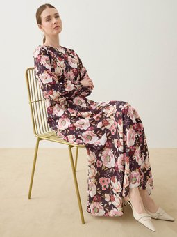 Pembe Çiçek Desenli Elbise