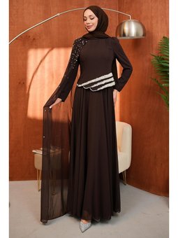 Kahverengi İnci İşlemeli Pelerinli Abiye Elbise