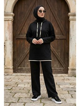 Siyah Kapüşonlu Tunik Pantolonlu Takım