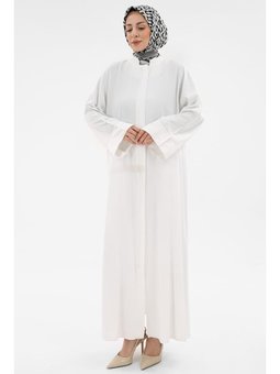 Elira Yıldız Kumaş – Beyaz Ferace