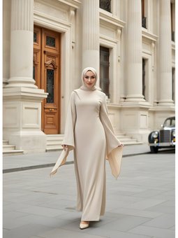 Bej Drapeli Kuyruk Detaylı Abiye Elbise