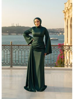 Yeşil Kuyruklu Saten Drape Detaylı Abiye Elbise
